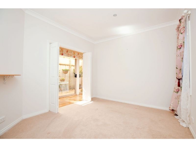 8a Lamorna Terrace, Largs North SA 5016