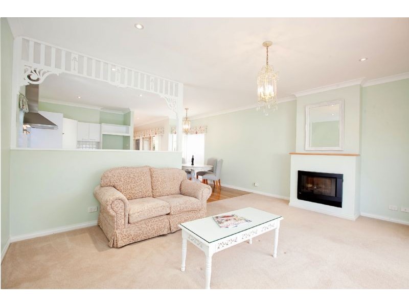 8a Lamorna Terrace, Largs North SA 5016