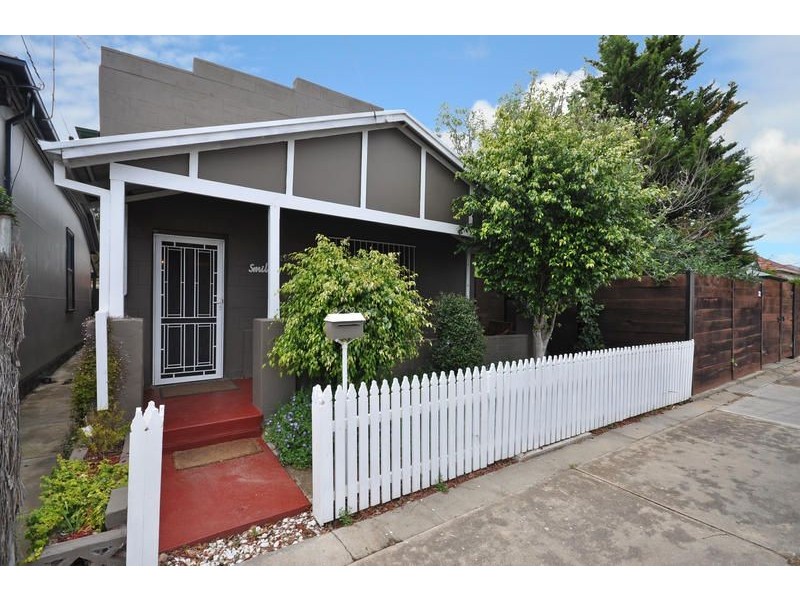 22 Castle Street, Glanville SA 5015