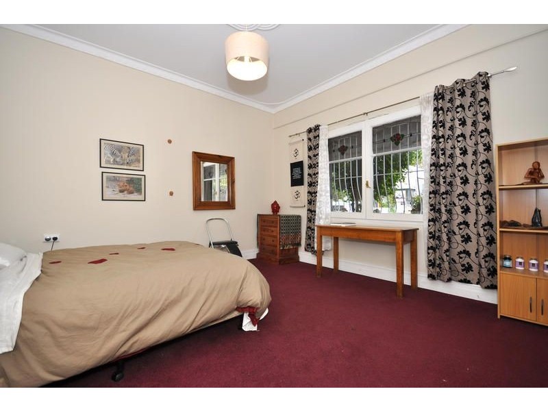 22 Castle Street, Glanville SA 5015