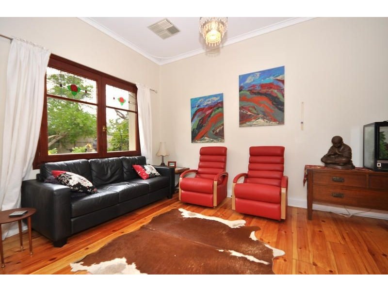 22 Castle Street, Glanville SA 5015