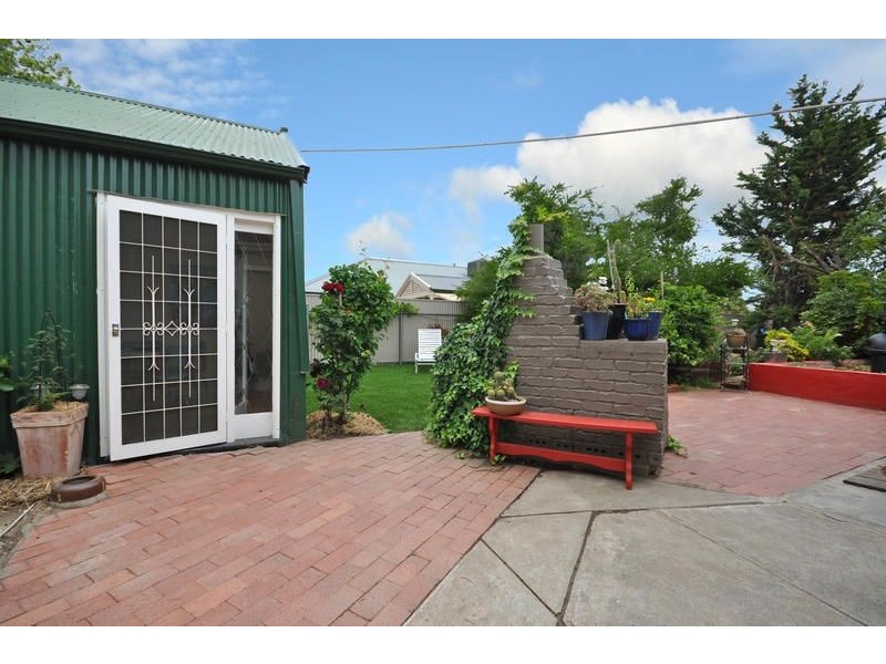 22 Castle Street, Glanville SA 5015