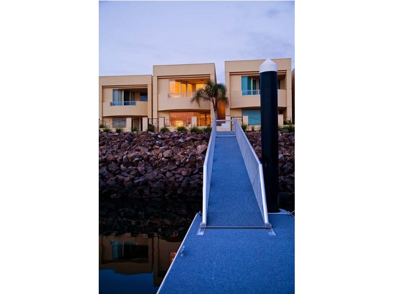 15B Alexa Road, North Haven SA 5018