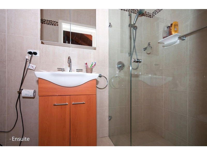 20 Frome Crescent, West Lakes SA 5021