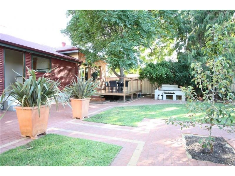 338 Military Road, Largs Bay SA 5016