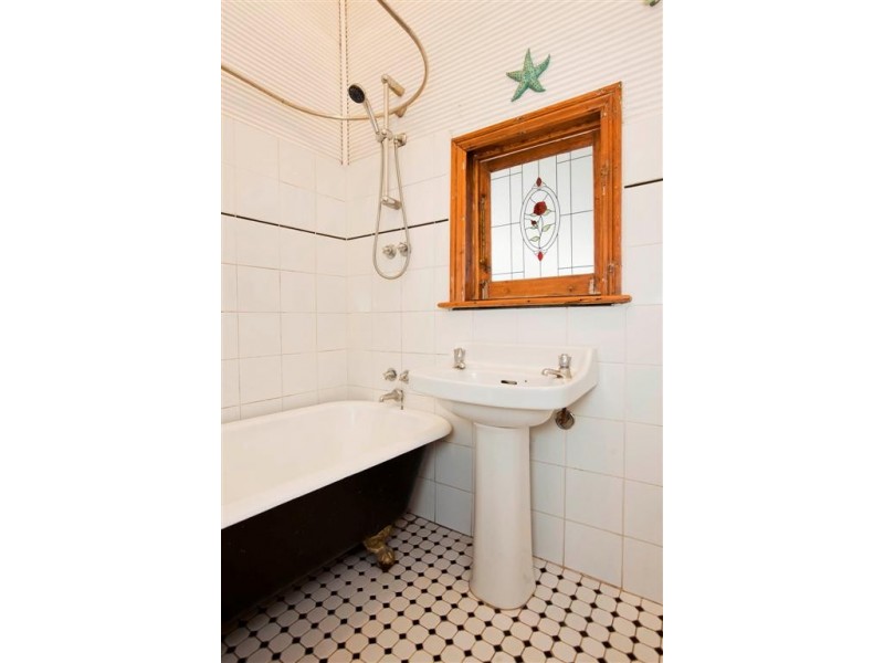 23 Levi Street, Birkenhead SA 5015