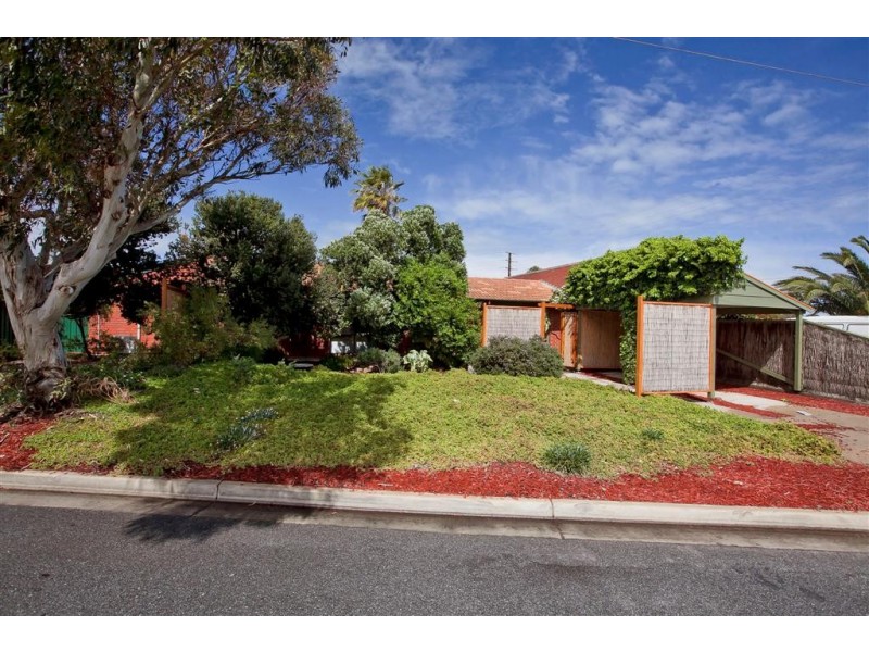 2 St Albans Terrace, Semaphore Park SA 5019