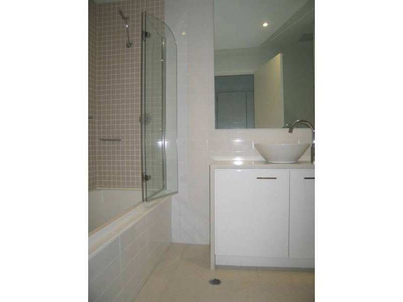 8 Yao Cove, New Port SA 5015