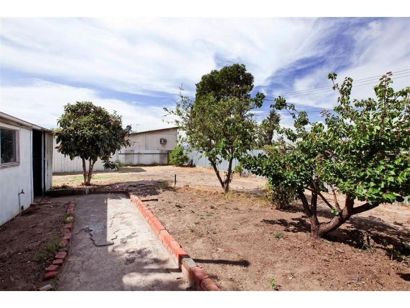 69 Margaret Terrace, Rosewater SA 5013