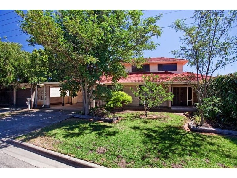 22 Santiago Street, West Lakes Shore SA 5020