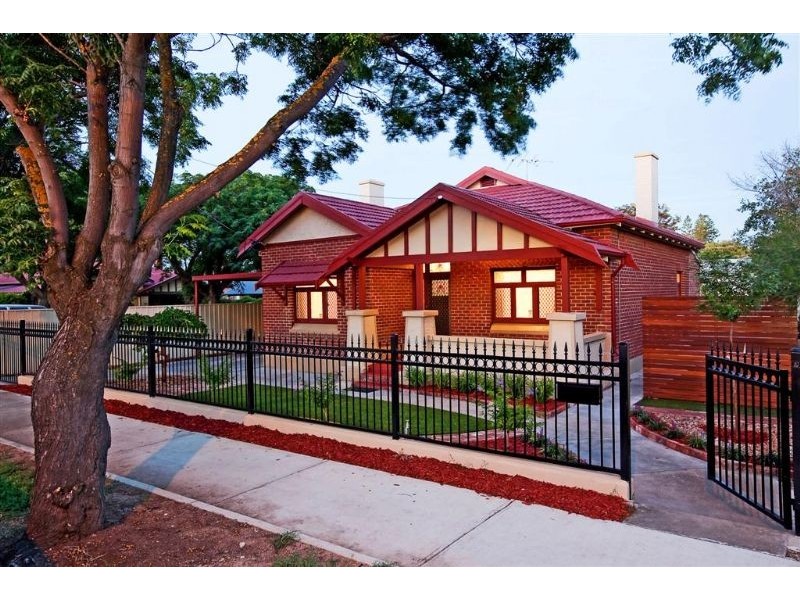 32 Gloucester Street, Largs Bay SA 5016