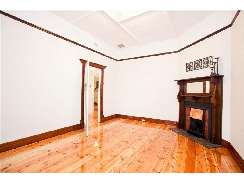 32 Gloucester Street, Largs Bay SA 5016