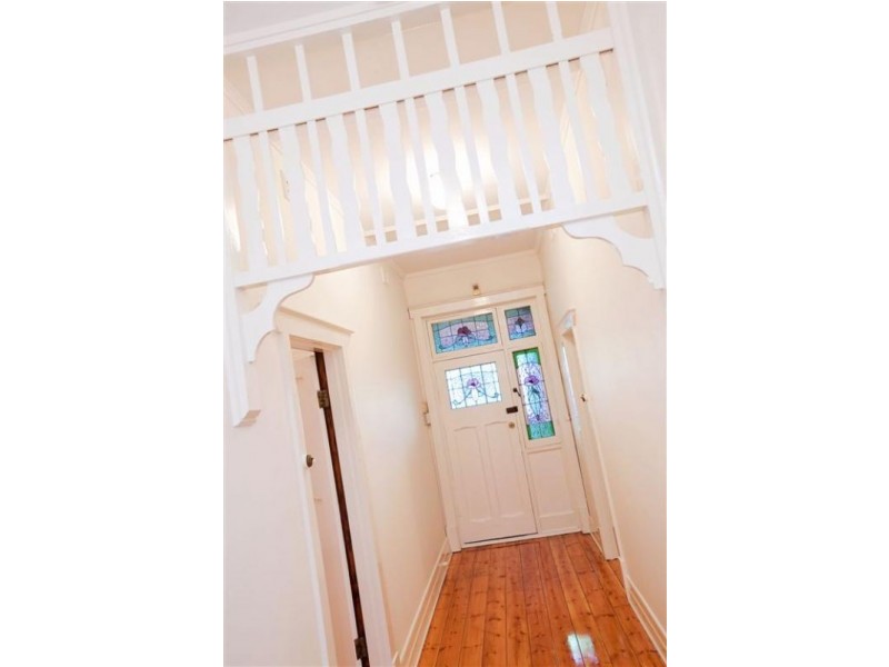 32 Gloucester Street, Largs Bay SA 5016