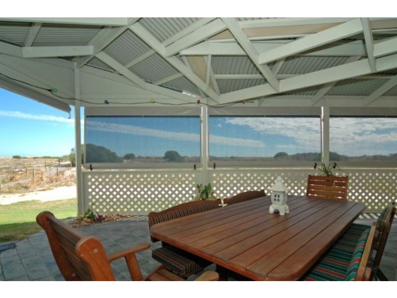 104 Gulf Point Drive, North Haven SA 5018