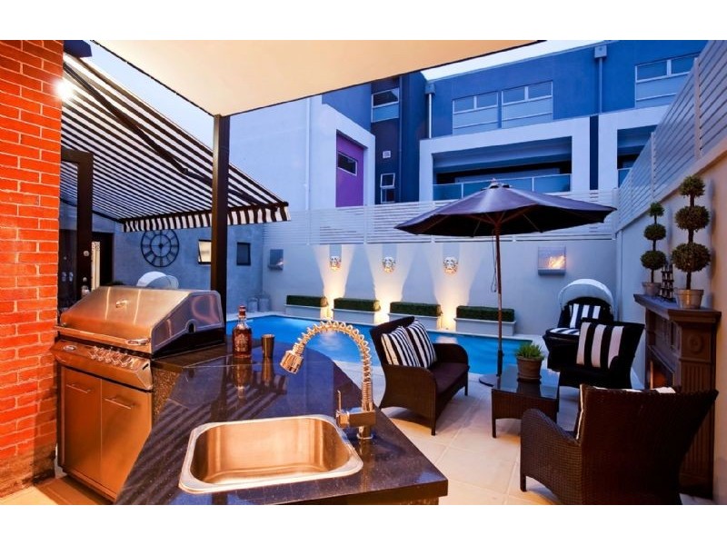 2a College Street, Glenelg SA 5045