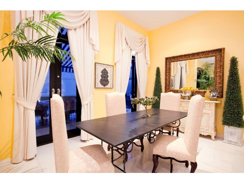 2a College Street, Glenelg SA 5045