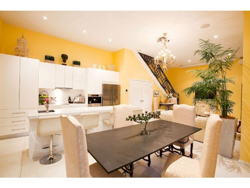 2a College Street, Glenelg SA 5045