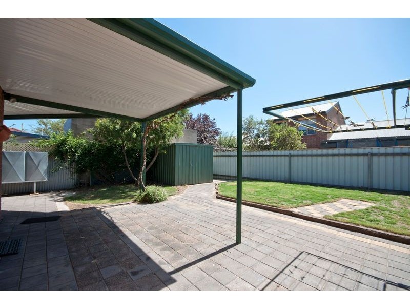 21 Rosetta Street, Glanville SA 5015