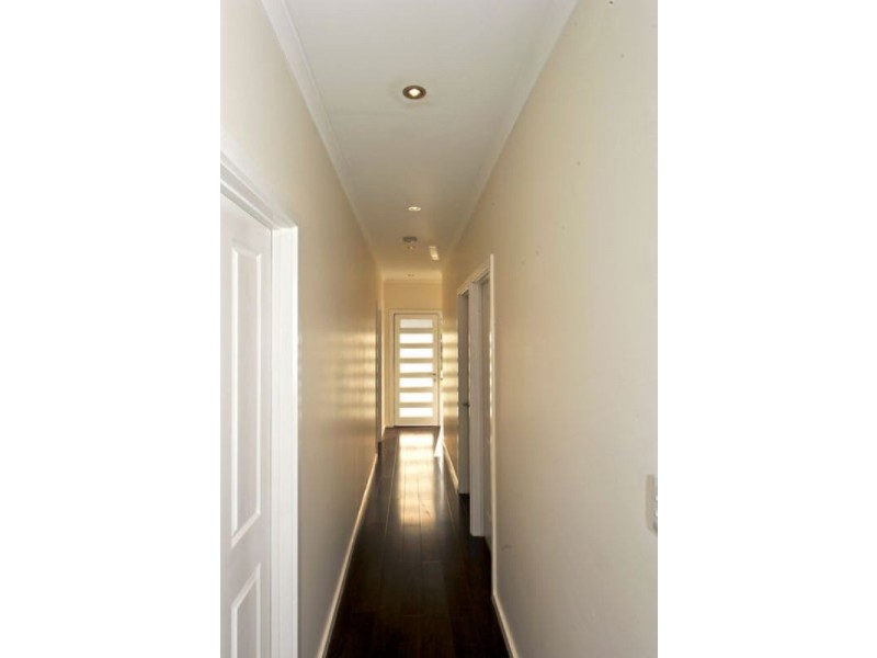 90 Gulf Point Drive, North Haven SA 5018