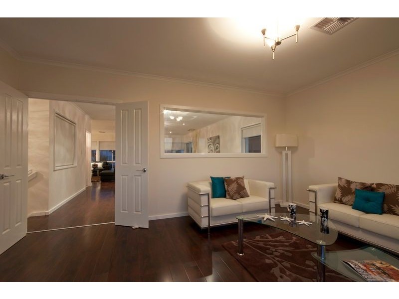 90 Gulf Point Drive, North Haven SA 5018