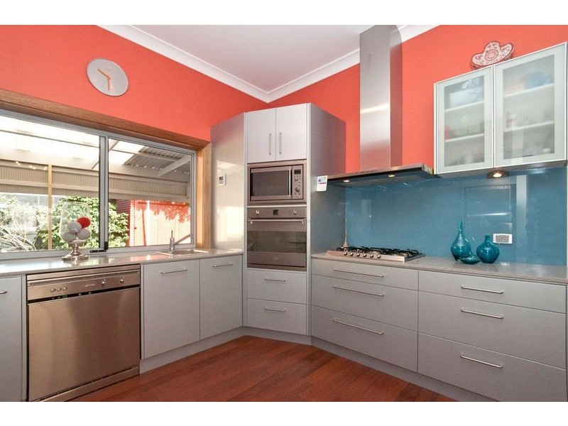 253 Victoria Road, Largs Bay SA 5016