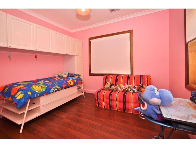 253 Victoria Road, Largs Bay SA 5016