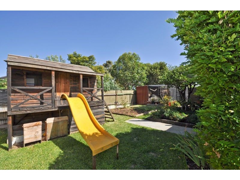 253 Victoria Road, Largs Bay SA 5016