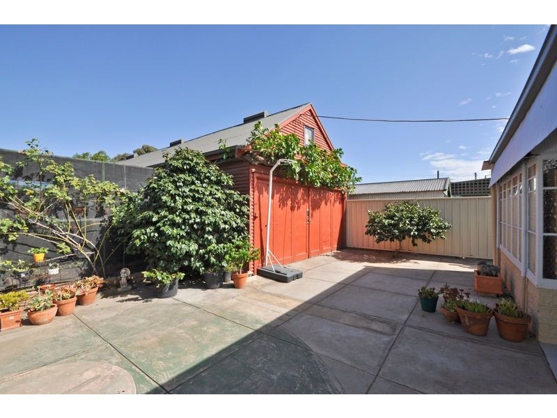 253 Victoria Road, Largs Bay SA 5016