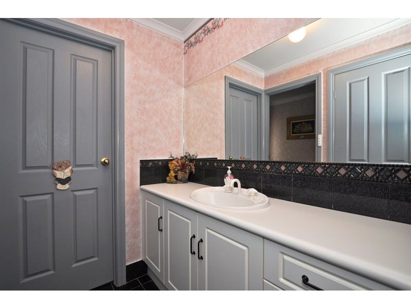 2 Settlers Court, Paralowie SA 5108