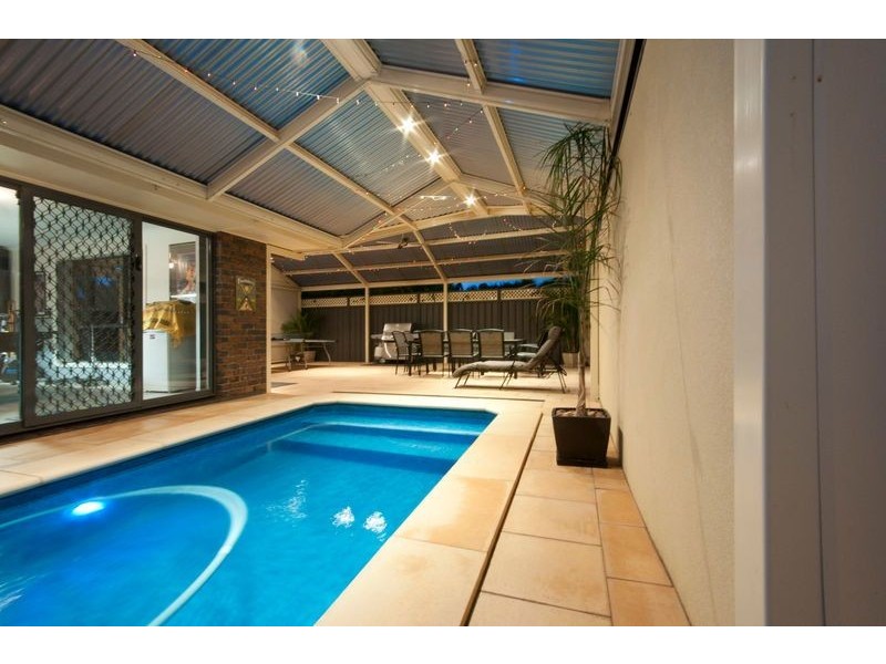 2 Settlers Court, Paralowie SA 5108