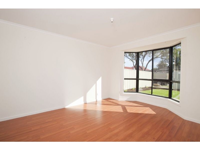 4 Gertrude Street, Taperoo SA 5017