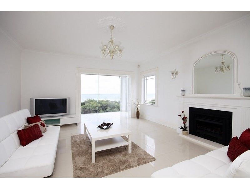 4 Tingira Place, Semaphore Park SA 5019