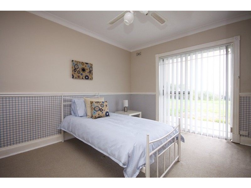 4 Tingira Place, Semaphore Park SA 5019