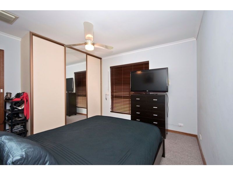 4/13 Solvay Road, Osborne SA 5017