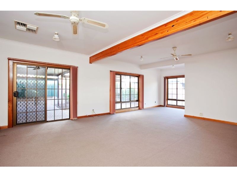 22 Humber Road, Taperoo SA 5017