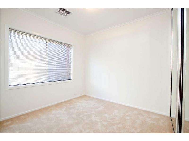 2 Amos Way, Royal Park SA 5014