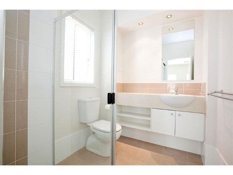 2 Amos Way, Royal Park SA 5014