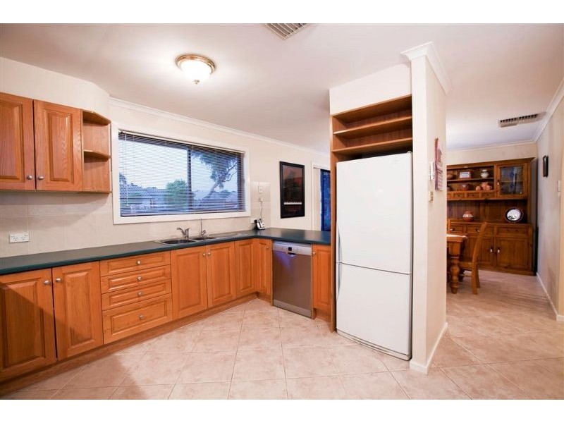 4 Flamingo Grove, Semaphore Park SA 5019