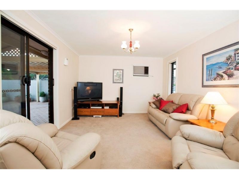 4 Flamingo Grove, Semaphore Park SA 5019