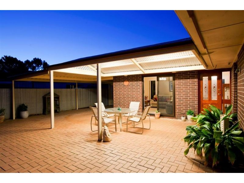 4 Flamingo Grove, Semaphore Park SA 5019