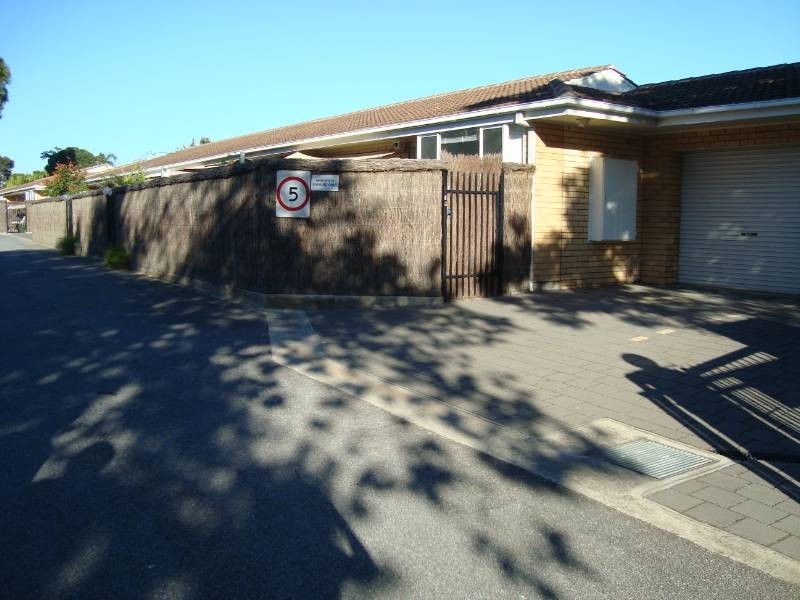 2/5 Ozone Street, Alberton SA 5014