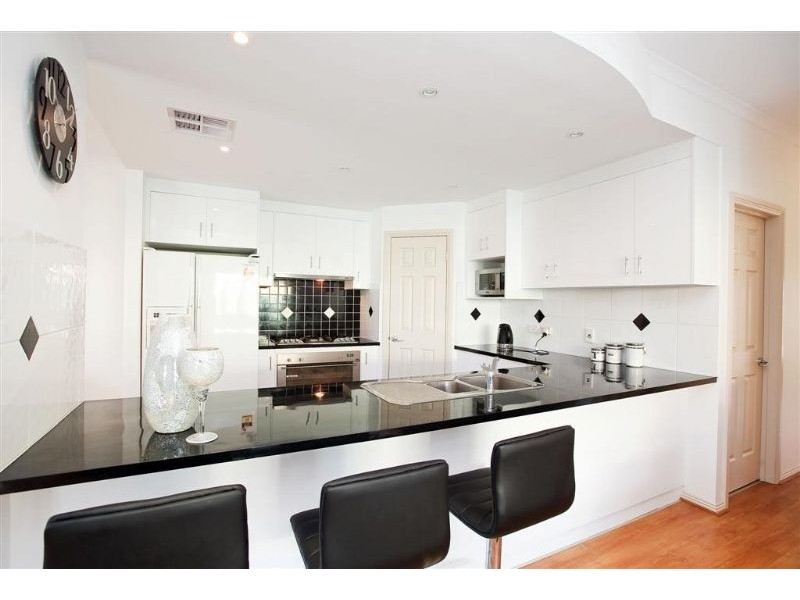 1 Mossman Street, Mawson Lakes SA 5095