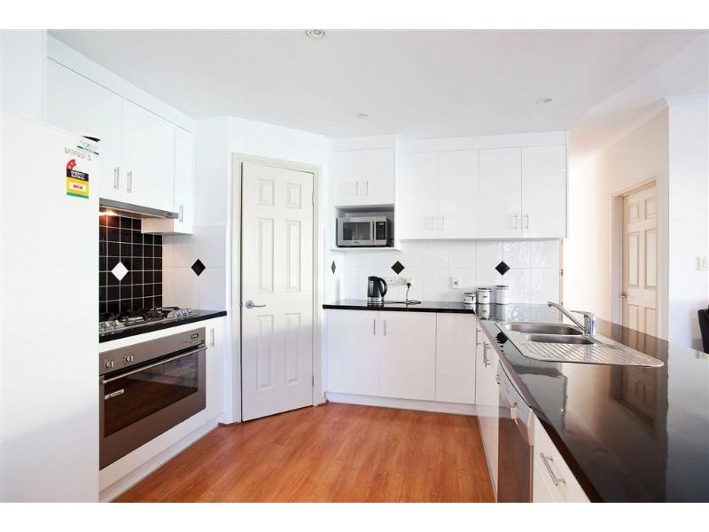 1 Mossman Street, Mawson Lakes SA 5095