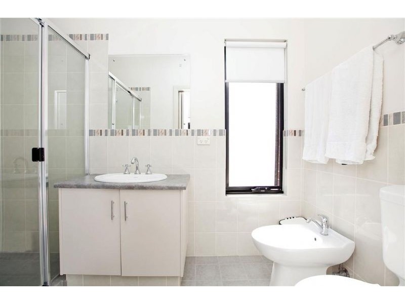 1 Mossman Street, Mawson Lakes SA 5095