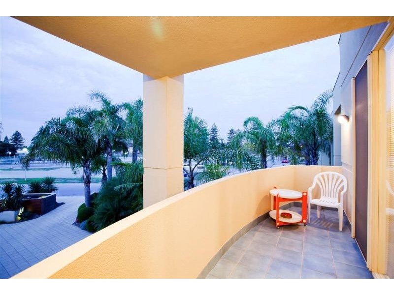 17A Alexa Road, North Haven SA 5018