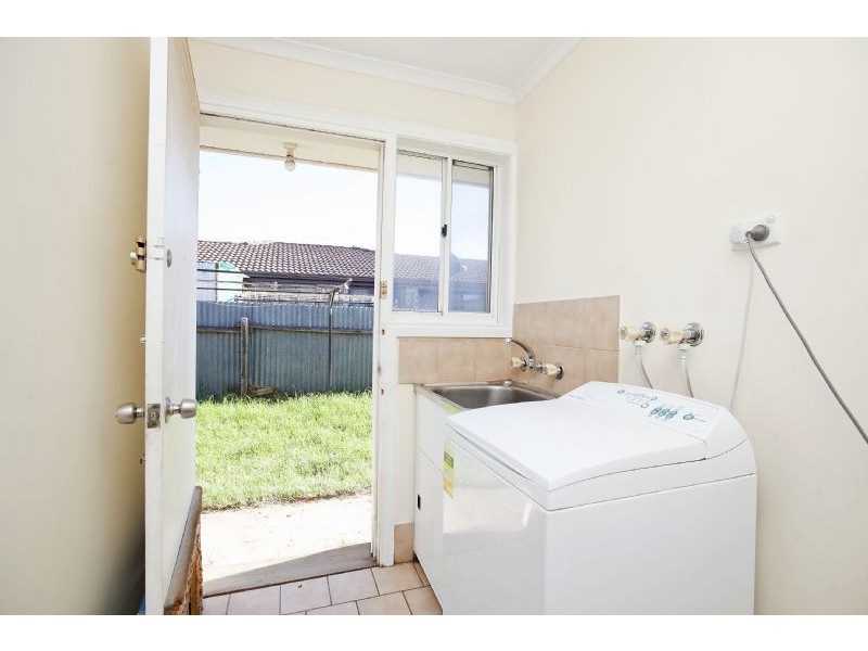 2/15 Pearce Street, Ottoway SA 5013