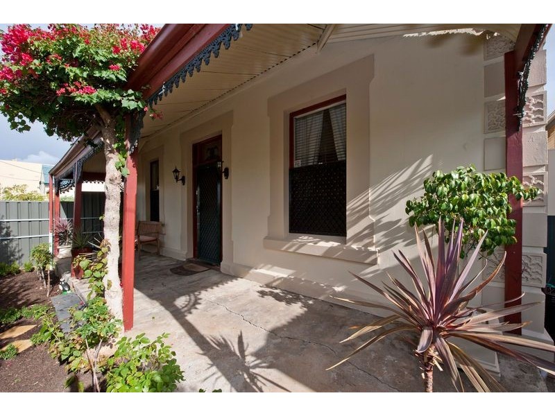 207 Port Road, Queenstown SA 5014