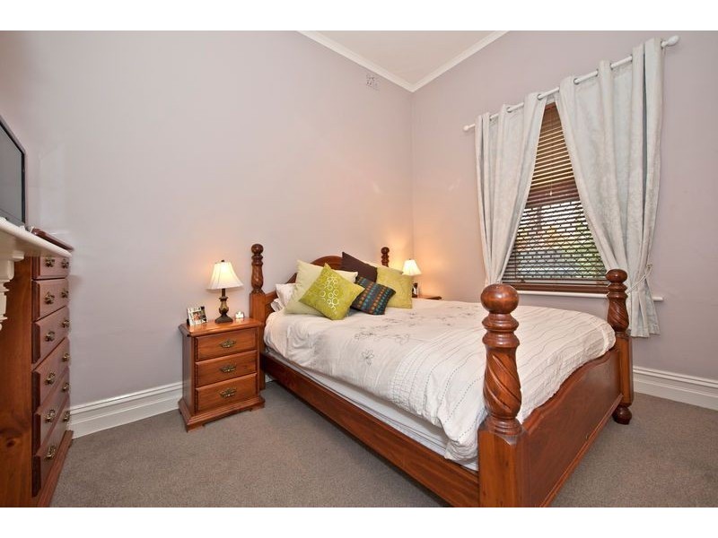 207 Port Road, Queenstown SA 5014