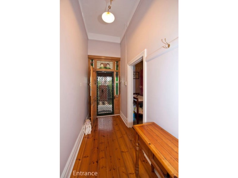 207 Port Road, Queenstown SA 5014