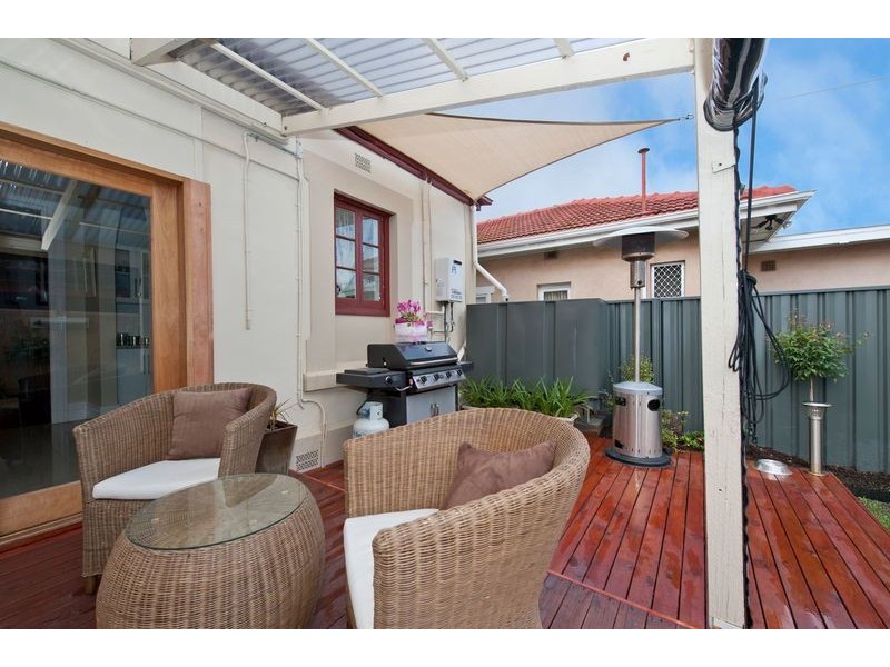 207 Port Road, Queenstown SA 5014